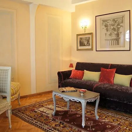 Trebbio Apartment